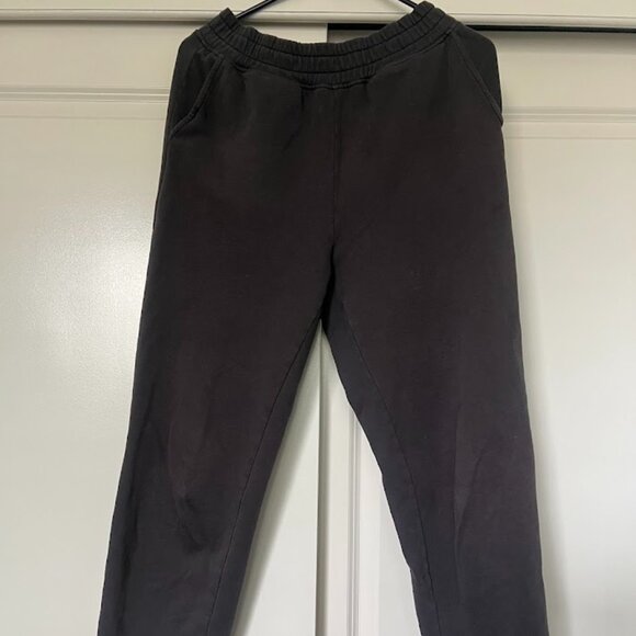 AEO American Eagle Gray Cozy Comfy Sweats Sweat Pants Loungewear Size Small - Picture 1 of 7